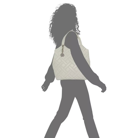 $139 NWT Vince Camuto Genuine Quilted Leather  Tote - Picture 5 of 6